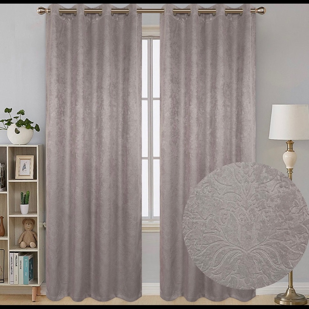 Window curtains - Picture 6 of 6
